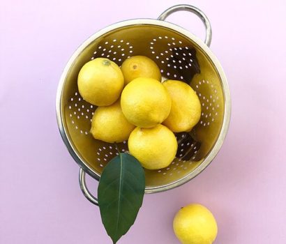 Removing stains from your t shirts! 4